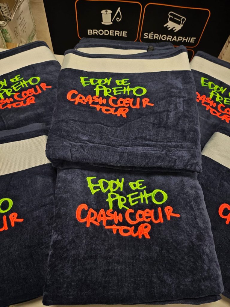 serviette lagoon brodées